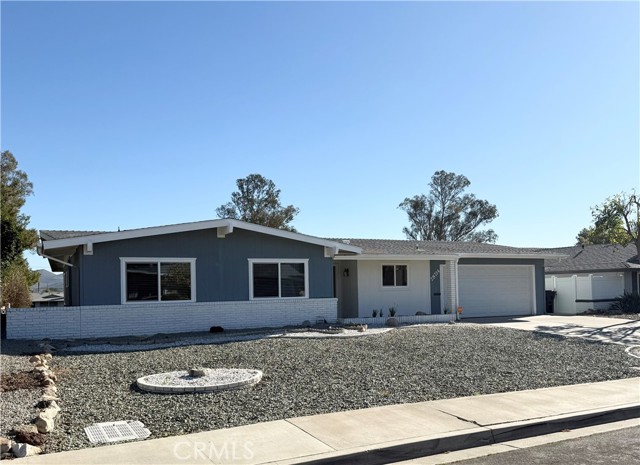 Detail Gallery Image 2 of 45 For 28714 Portsmouth, Menifee,  CA 92586 - 3 Beds | 2 Baths