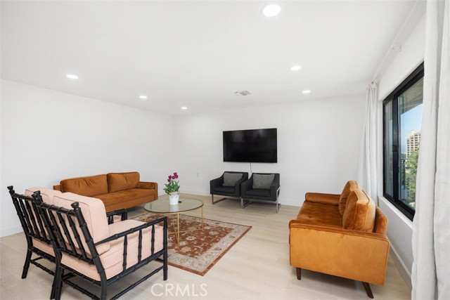 Detail Gallery Image 17 of 28 For 3336 Punta Alta 3d,  Laguna Woods,  CA 92637 - 2 Beds | 2 Baths