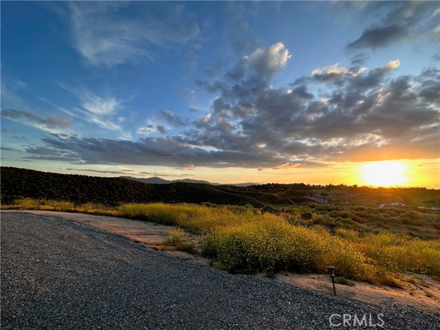 35251 Calle Campo, Temecula CA: https://media.crmls.org/medias/30b0ffac-2421-4b2e-a426-5ff85ffd9dc6.jpg