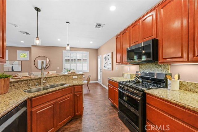 Image 12 of 33 For 8643 Belmont