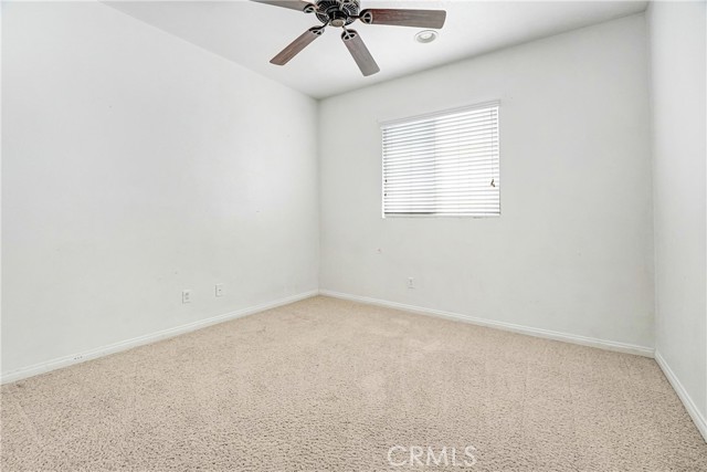 Detail Gallery Image 14 of 20 For 43653 32nd St, Lancaster,  CA 93535 - 3 Beds | 2/1 Baths