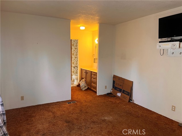 Detail Gallery Image 14 of 32 For 391 Montclair Dr #148,  Big Bear City,  CA 92314 - 2 Beds | 2 Baths