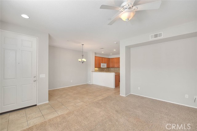 Detail Gallery Image 8 of 44 For 1080 Athens Way, Upland,  CA 91786 - 3 Beds | 2/1 Baths