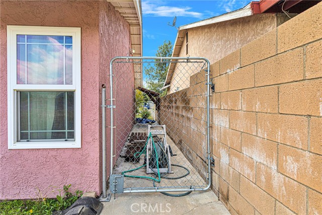 Detail Gallery Image 28 of 28 For 1524 Creekside Dr, San Bernardino,  CA 92407 - 3 Beds | 2 Baths