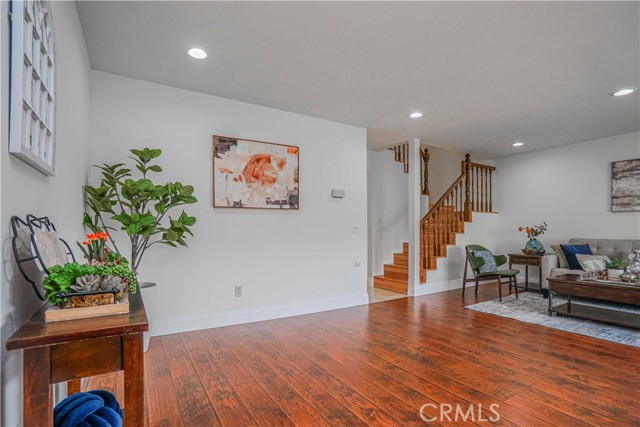 Detail Gallery Image 4 of 45 For 17721 Norwalk #11,  Artesia,  CA 90701 - 3 Beds | 2/1 Baths