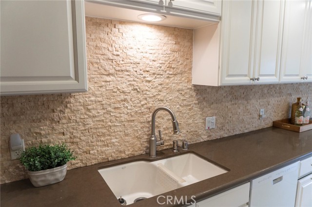 3101 E 2nd Street, Long Beach CA: https://media.crmls.org/medias/30b46430-04cb-4b22-840b-5e5b38fb10d0.jpg