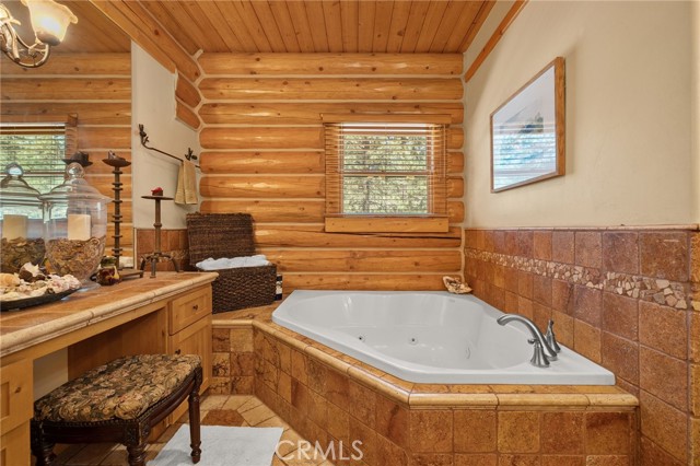 Detail Gallery Image 24 of 57 For 1947 Shady, Big Bear City,  CA 92314 - 5 Beds | 3/1 Baths