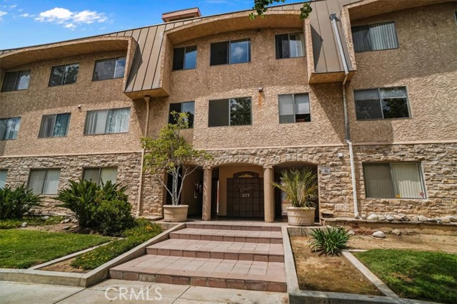377 West California Avenue, 5 photo 3