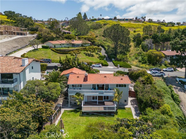 1637 Via Zurita, Palos Verdes Estates, California 90274, 4 Bedrooms Bedrooms, ,2 BathroomsBathrooms,Residential,Sold,Via Zurita,PV23079899