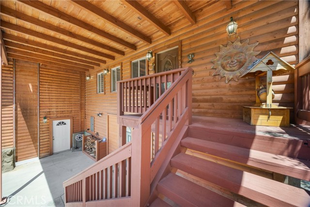 Image 9 of 50 For 1832 Matterhorn Drive