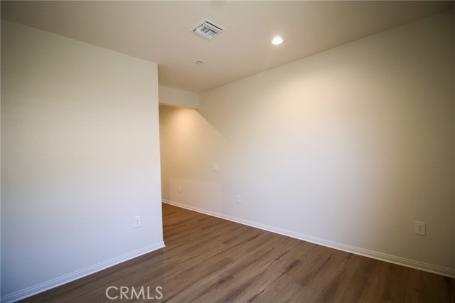 28322 Hopscotch Drive, Menifee CA: https://media.crmls.org/medias/30b7c865-78c0-4027-acf2-19efbb8c0c90.jpg