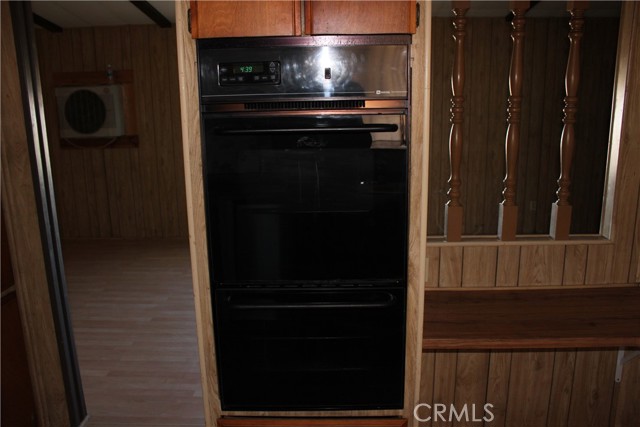 Double oven in kitchen