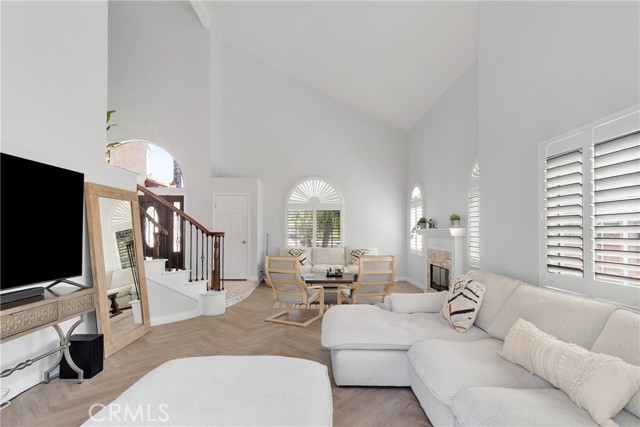 Detail Gallery Image 13 of 60 For 1048 Gladstone St, La Verne,  CA 91750 - 5 Beds | 4/1 Baths