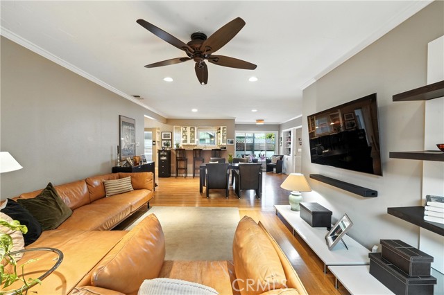 Detail Gallery Image 9 of 54 For 2637 Monogram Ave, Long Beach,  CA 90815 - 3 Beds | 2 Baths