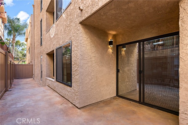 Detail Gallery Image 16 of 29 For 441 E San Jose #111,  Burbank,  CA 91501 - 2 Beds | 2 Baths