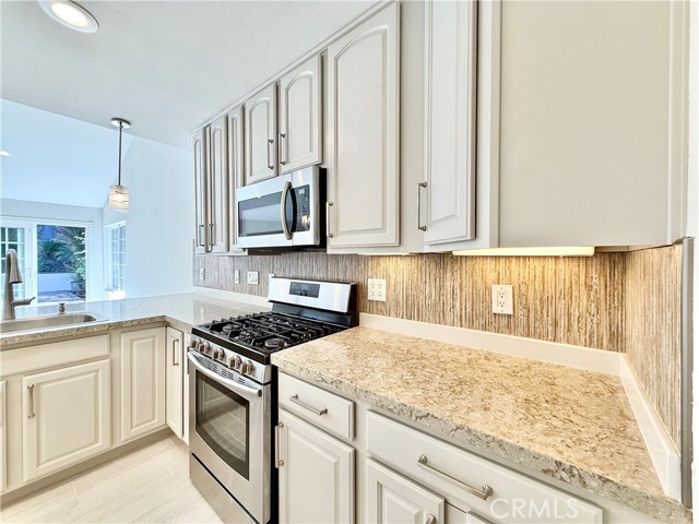 26036 Camino Adelanto, Mission Viejo CA: https://media.crmls.org/medias/30b8ff82-8daa-4d3c-97e5-6dfdbd0c81fd.jpg