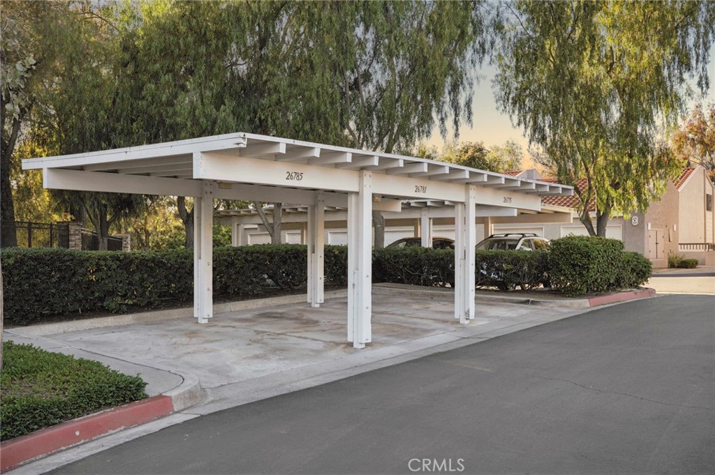 MLS #OC25243324 image #33