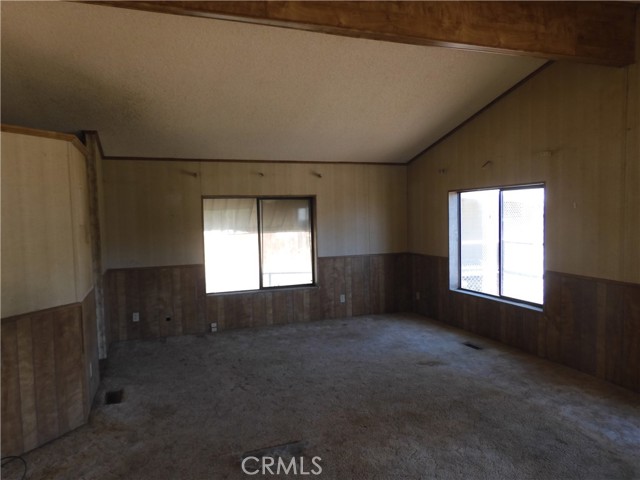 Detail Gallery Image 7 of 27 For 12980 Island Dr, Clearlake Oaks,  CA 95423 - 2 Beds | 2 Baths