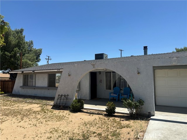 14199 Havasu Road, Apple Valley CA: https://media.crmls.org/medias/30b979e3-0748-444e-a1c4-a696f18a0af9.jpg