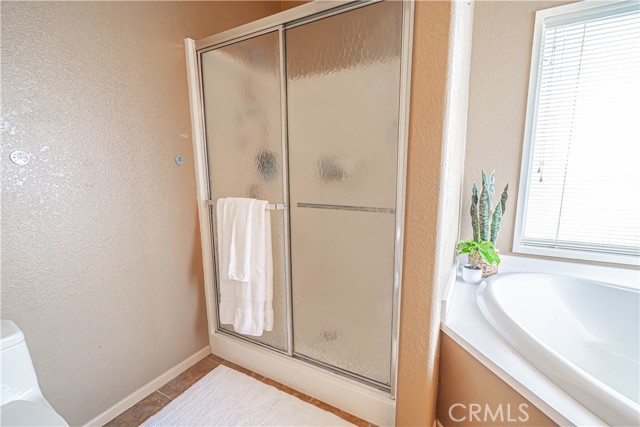Detail Gallery Image 28 of 74 For 20164 Crestview Dr., Canyon Country,  CA 91351 - 3 Beds | 2 Baths