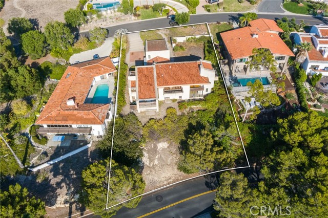 Huge street to street lot Huge street to street lot