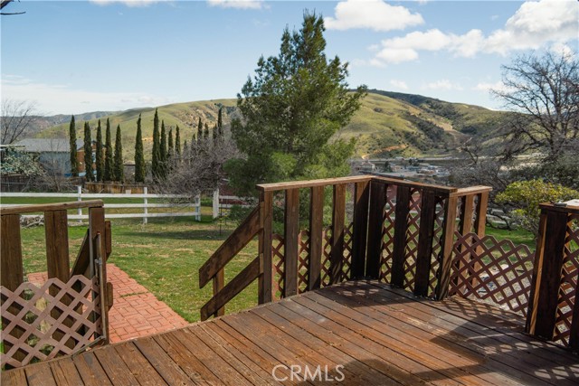 Detail Gallery Image 3 of 17 For 455 Castac View Rd., Lebec,  CA 93243 - 2 Beds | 2 Baths