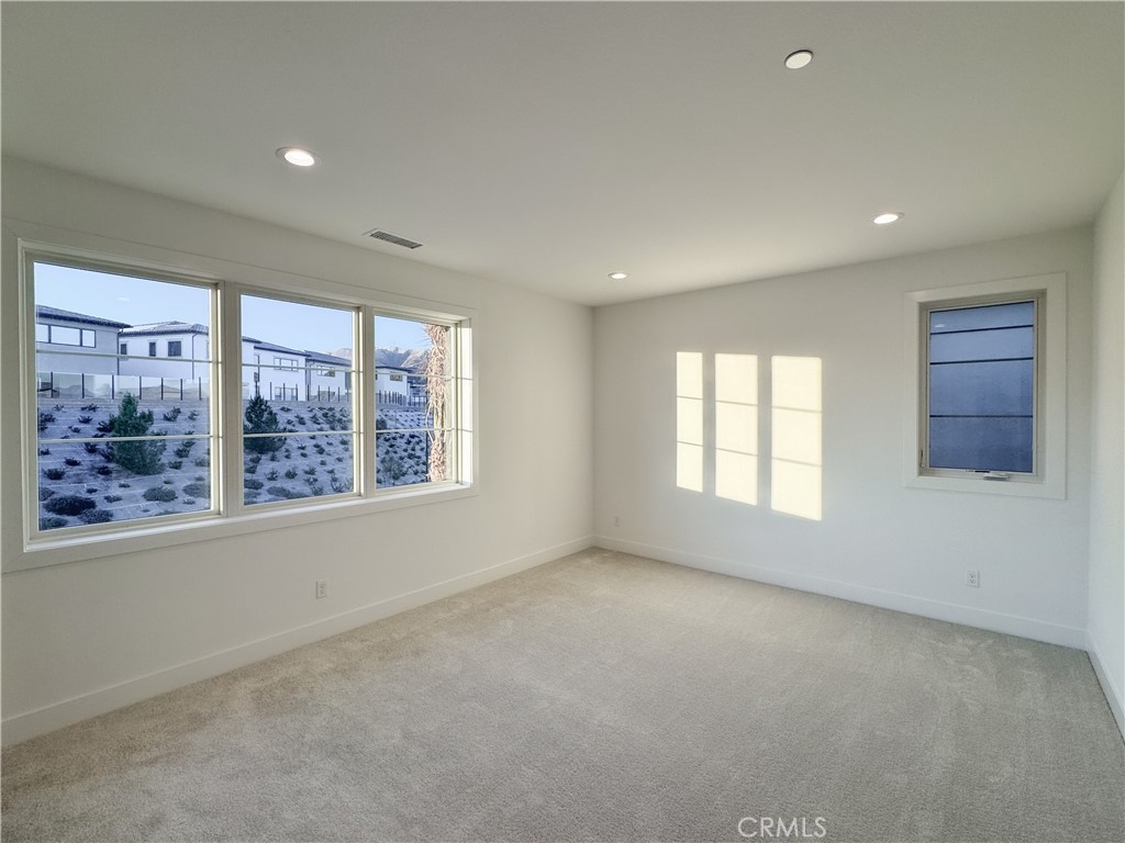 MLS #OC25257810 image #29