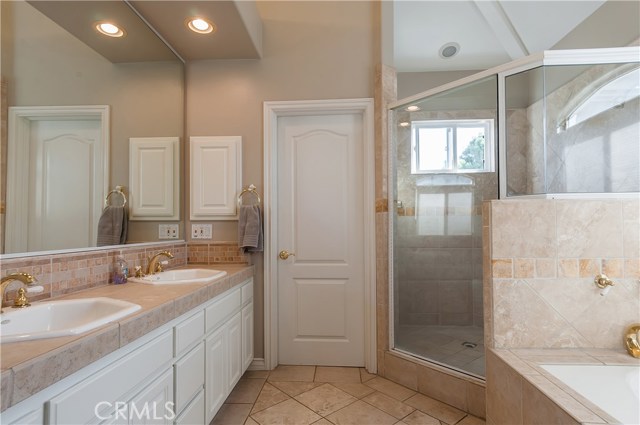 1910 Nelson Avenue, Redondo Beach, California 90278, 4 Bedrooms Bedrooms, ,3 BathroomsBathrooms,Residential,Sold,Nelson,SB17243163