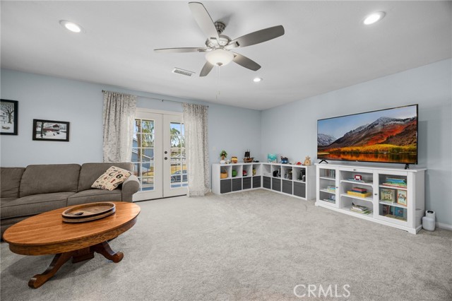 Image 16 of 25 For 502 Pinehurst Avenue