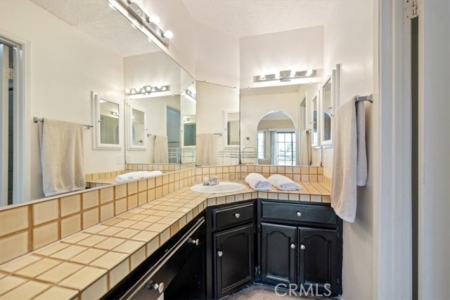 Detail Gallery Image 20 of 44 For 546 Northpoint Cir, Santa Maria,  CA 93455 - 4 Beds | 2/1 Baths