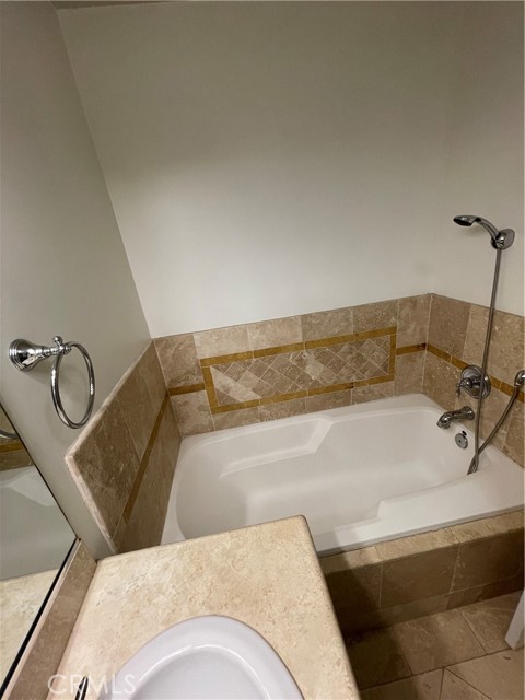Detail Gallery Image 37 of 50 For 4612 Vista Del Monte Ave #6,  Sherman Oaks,  CA 91403 - 3 Beds | 3 Baths