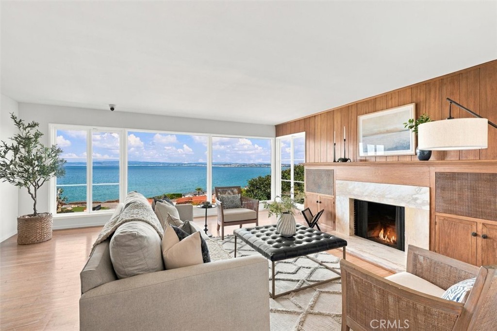 Picture of Palos Verdes Estates, CA 90274