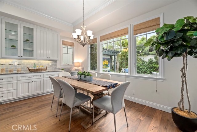 652 26th Street, Manhattan Beach, California 90266, 5 Bedrooms Bedrooms, ,2 BathroomsBathrooms,Residential,Sold,26th,SB21213872