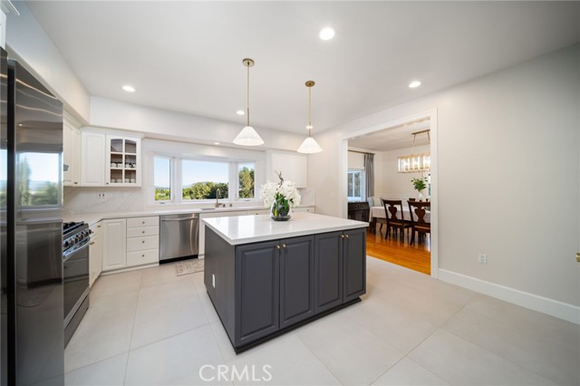 Detail Gallery Image 14 of 42 For 1320 N Raymond, Fullerton,  CA 92831 - 5 Beds | 4/1 Baths