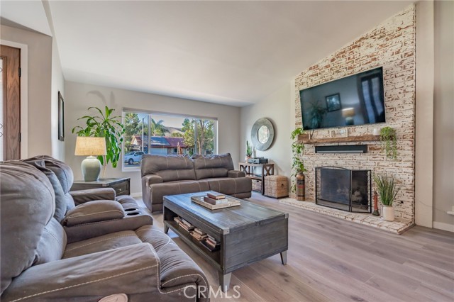Detail Gallery Image 10 of 59 For 3954 Stell Dr, Simi Valley,  CA 93063 - 3 Beds | 2 Baths