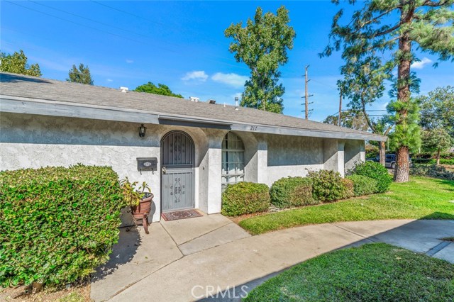 217 Sinclair Ave, Upland, CA 91786