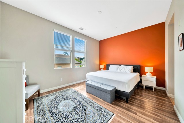 5325 Pacific Terrace, Hawthorne CA: https://media.crmls.org/medias/30c1aa80-d0c7-4187-ac7c-a2d7e4d1f547.jpg