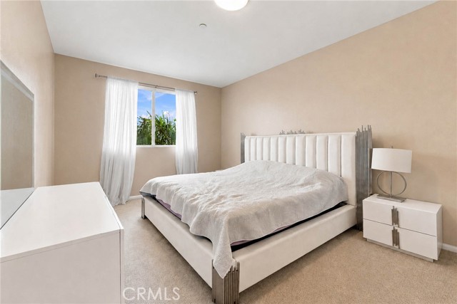 2 Bed Home for Sale in Van Nuys, California