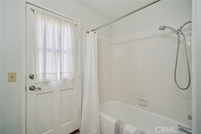 Detail Gallery Image 19 of 58 For 21159 via Noriega, Yorba Linda,  CA 92887 - 4 Beds | 3 Baths