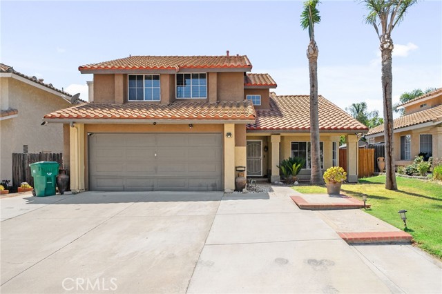 650 Rock Vista Drive, Corona CA: https://media.crmls.org/medias/30c277a9-b3ba-467d-a58f-5fff395a2d43.jpg