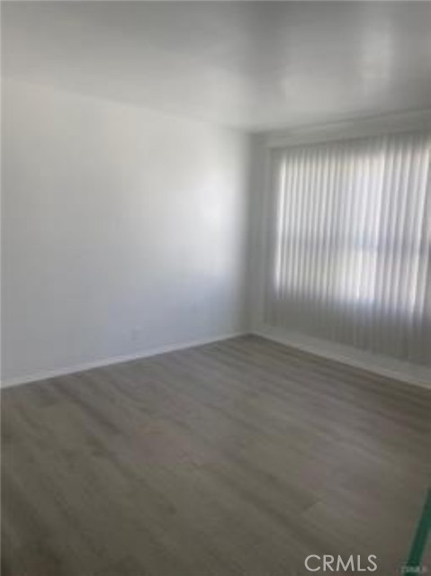 18411 HATTERAS, Tarzana CA: https://media.crmls.org/medias/30c2c8c1-4c91-469d-8586-aa934146185e.jpg