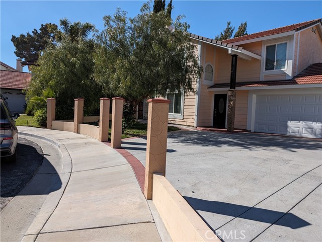 Detail Gallery Image 1 of 1 For 239 Katherine Ct, Palmdale,  CA 93550 - 3 Beds | 3 Baths