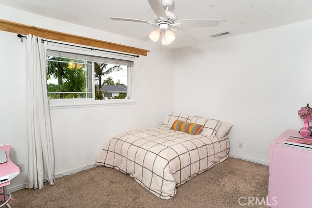 Detail Gallery Image 20 of 36 For 2061 Apollo Ct, Simi Valley,  CA 93065 - 4 Beds | 2/1 Baths