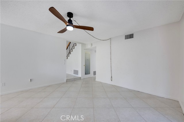 Image 33 of 75 For 8678 Turlock Drive