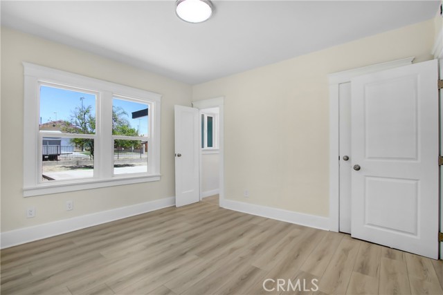 293 E Congress Street, Colton CA: https://media.crmls.org/medias/30c5ebe0-1e47-4e11-87d5-3b547388913d.jpg