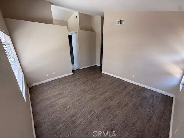 Detail Gallery Image 17 of 22 For 2988 Dartmouth Cir, Corona,  CA 92879 - 4 Beds | 2 Baths