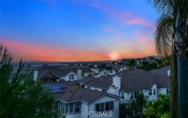 17265 BLUE SPRUCE Lane, Yorba Linda CA: https://media.crmls.org/medias/30c64978-336f-49a4-9e41-54cc2a034dec.jpg
