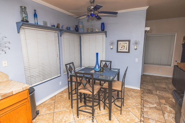 Detail Gallery Image 13 of 32 For 38010 San Mateo Ave, Palmdale,  CA 93551 - 4 Beds | 3 Baths