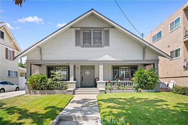 909 N STONEMAN AVE