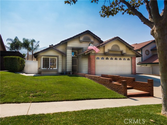 3324 Fallenleaf Dr, Corona, CA 92882